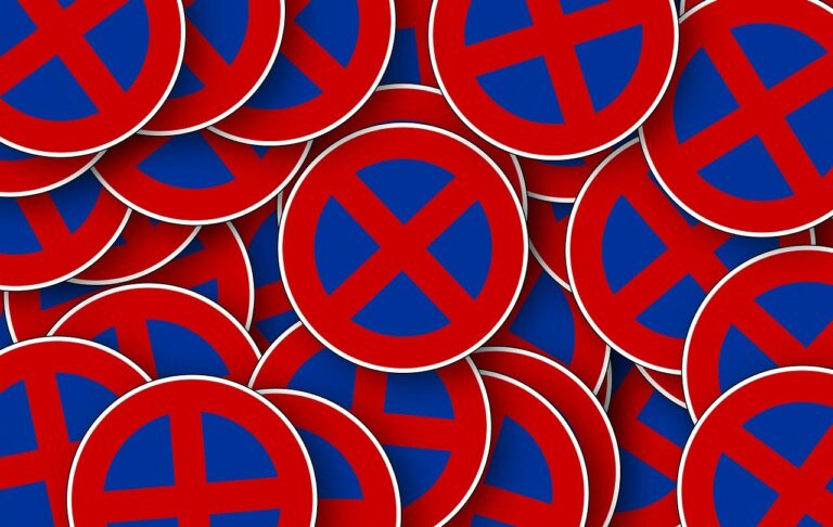 découvrez comment surmonter les objections liées au prix et convaincre vos clients de la valeur de vos produits ou services. apprenez des techniques efficaces pour aborder les préoccupations budgétaires et améliorer votre taux de conversion.