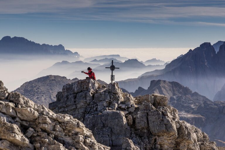 découvrez les stratégies de cross-selling et d'upselling pour maximiser vos ventes. apprenez à augmenter la valeur moyenne de vos transactions et à fidéliser vos clients grâce à des techniques efficaces et adaptées à votre business.