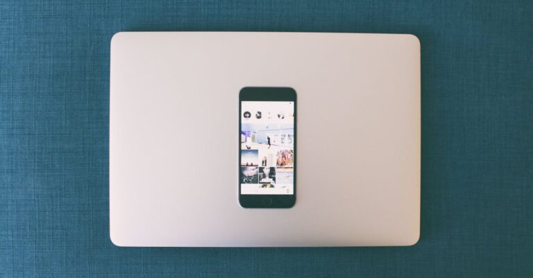 découvrez l'univers des médias sociaux : stratégies, tendances et astuces pour optimiser votre présence en ligne et atteindre vos objectifs de communication.