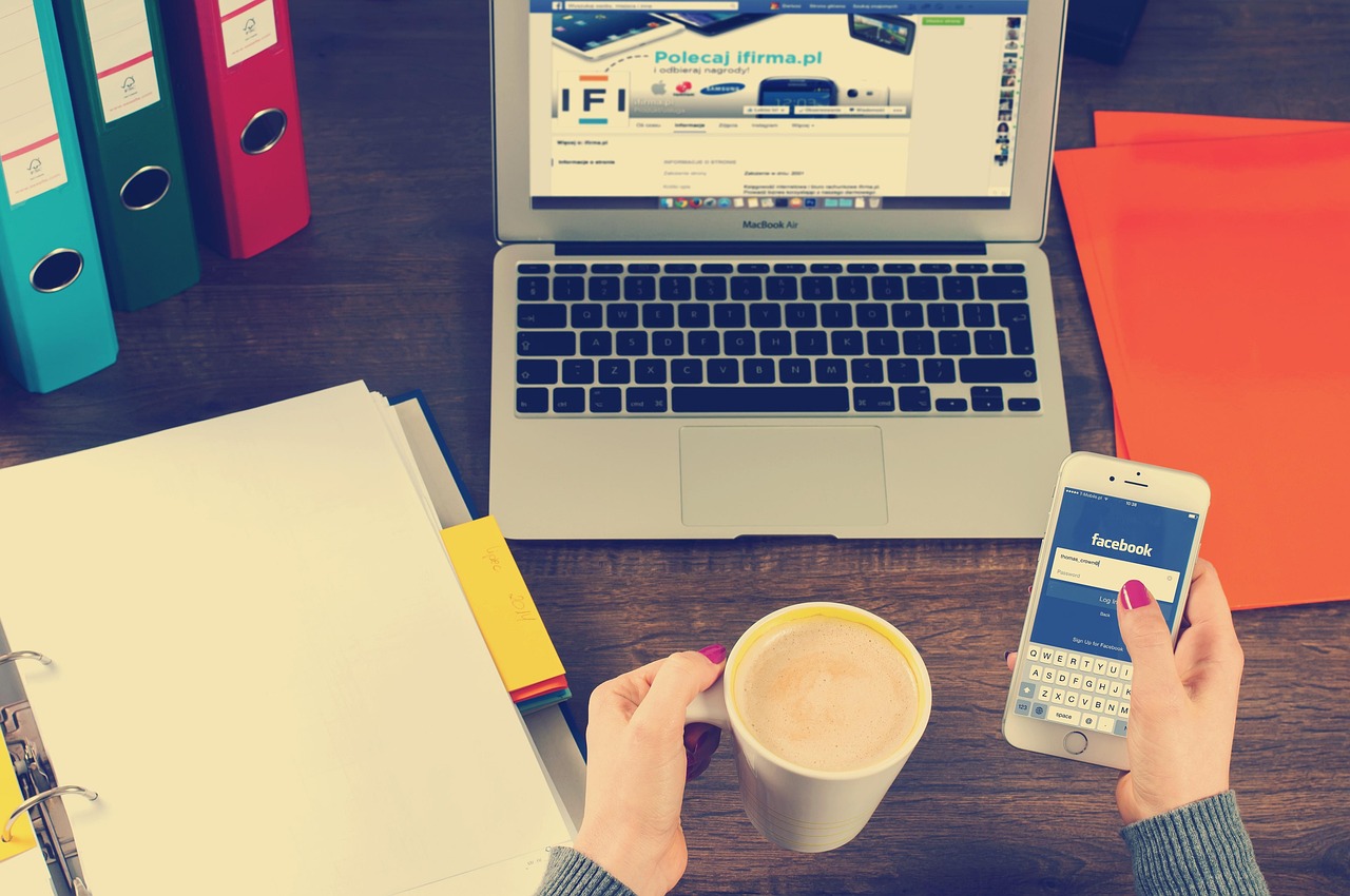 découvrez le social selling : une stratégie efficace pour stimuler vos ventes grâce aux réseaux sociaux. apprenez comment développer des relations, augmenter votre visibilité et transformer vos prospects en clients fidèles.